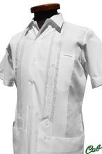 Load image into Gallery viewer, Guayaberas Cab. Guayaberas bordadas