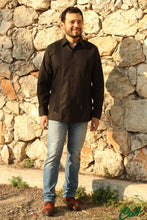 Cargar imagen en el visor de la galería, Guayabera negra